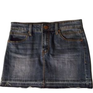 Forever 21 Medium Wash Denim Mini Skirt